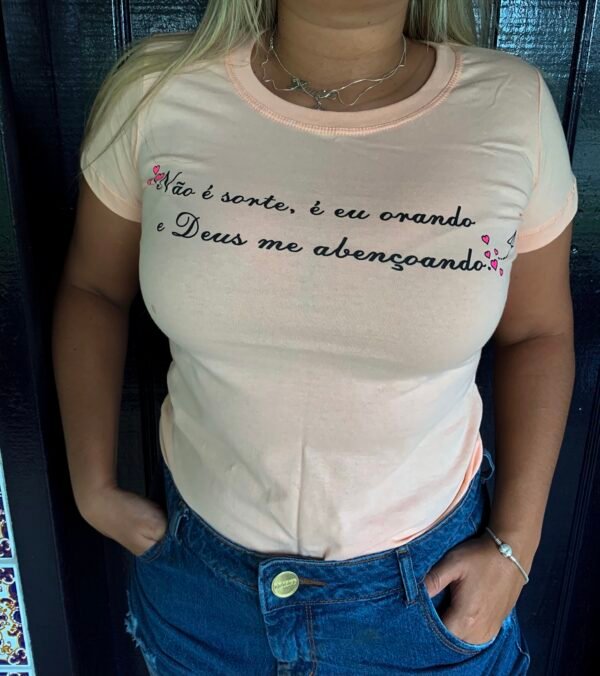 T-shirts Femininas P - Image 45